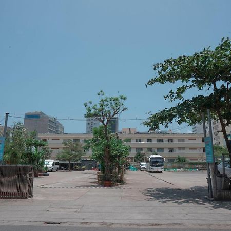 ホテル ホアン ティン ダナン市 エクステリア 写真